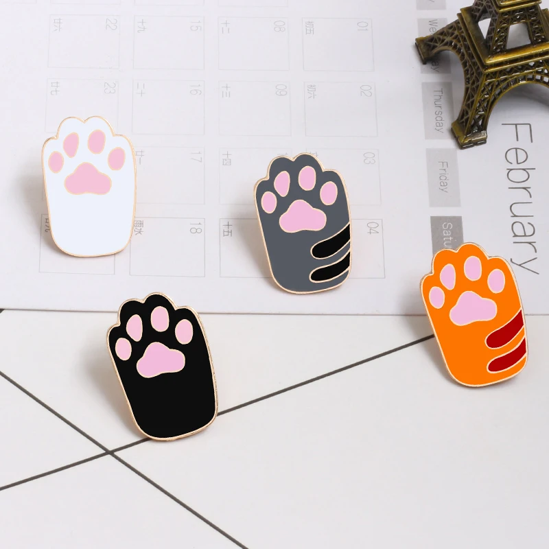 Women Kawaii Brooches Pins Badges Cute Dog Paw Pet Cat Claw Enamel Pin Girls Kids Animal Icon Jewelry Accessories Gift Wholesale