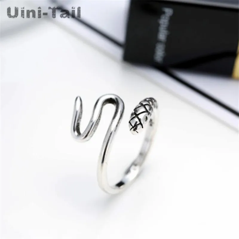 Uini-Tail Hot Sale Nieuwe 925 Tibetaanse Zilveren Vintage Kronkelende Slang Open Ring Mode Trendy Vloeiende Hoge Kwaliteit Sieraden Jz019