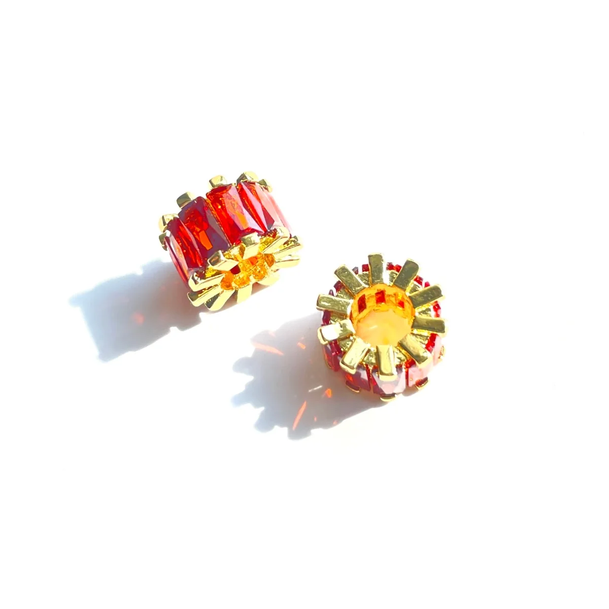 10pcs Clear Red Zirconia Paved Hole Wheel Spacers Beads for Women Bracelet Girl Necklace Making DIY Waist Accessory Supply Bulk