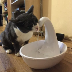 Automatic Swan Pet Cat Water Dispenser Feeding Water Flowing Fountain For Cat Dog Electric Water Dispenser Pet Cat Drinking Bowl