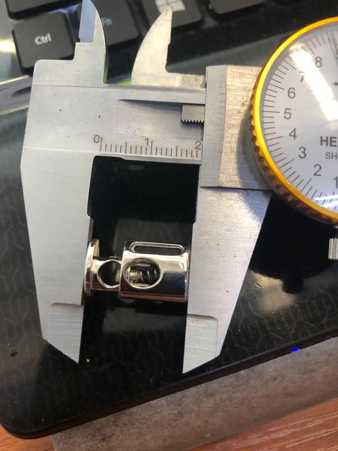 20pcs Tone Metal Stopper Spring Toggle Buckle Cord Locks Claps Drawstring Stops End Button Single/Double holes Clasp