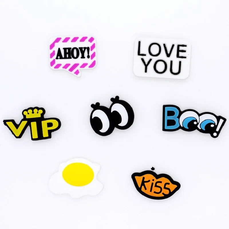 PVC Shoe Charms Accessories VIP KISS LoveYou Ahoy BOO Shoe Decoration Buckles Accessories for Clogs Sandals X-mas Gifts Buckle