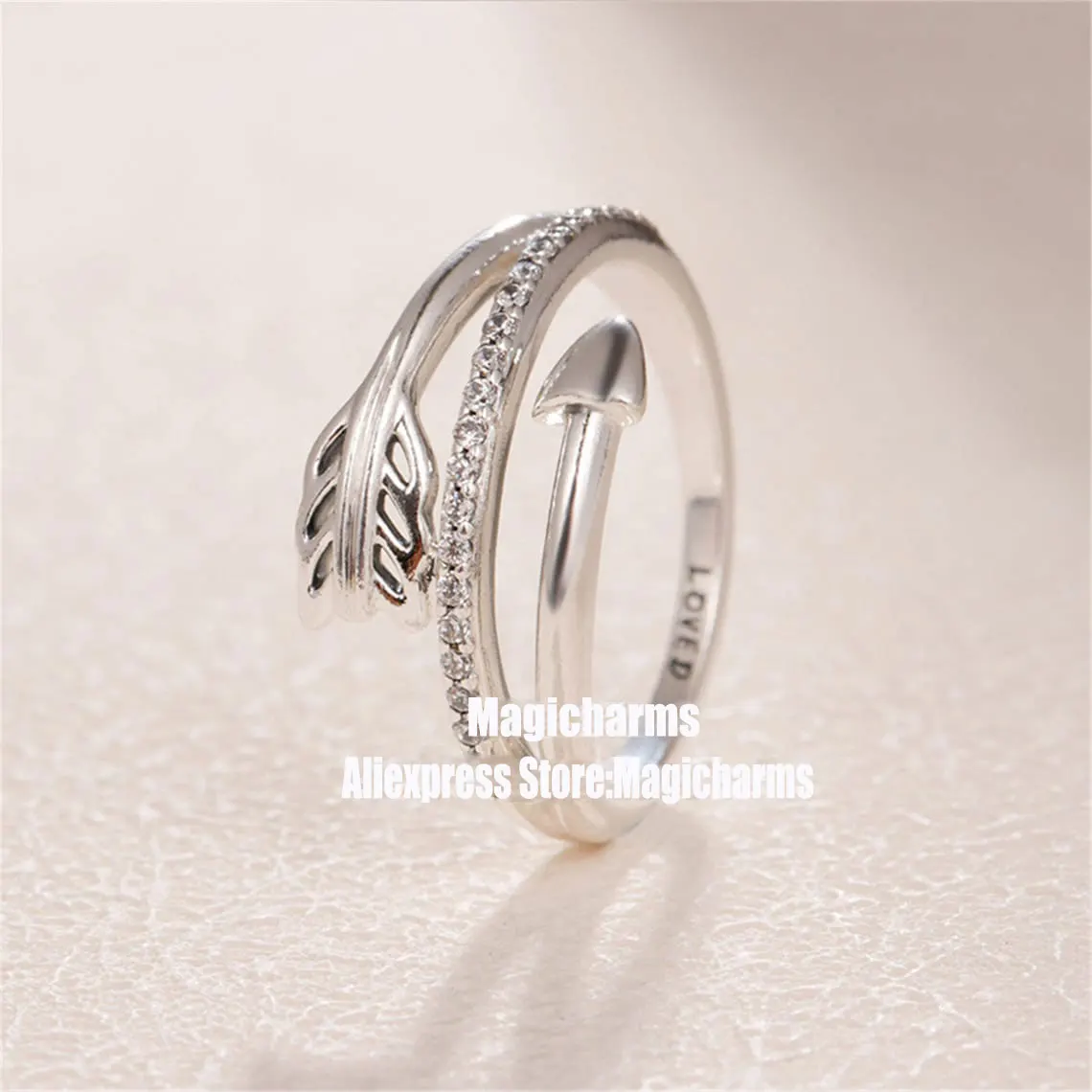 

925 Sterling Silver Sparkling Arrow Ring With Clear CZ Fashion Ring For Women