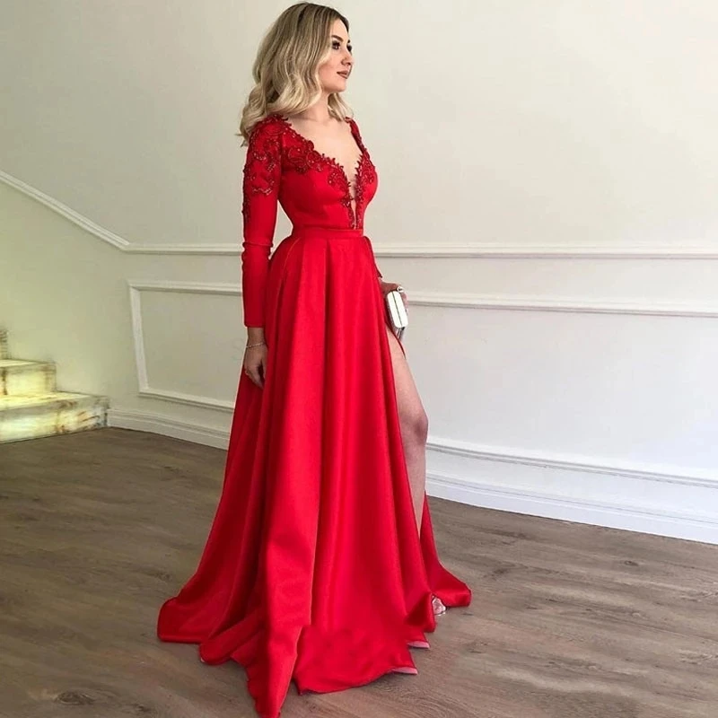 Custom made V Neck Red Long sleeve Evening dresses Lace Appliques Beaded Evening gowns Vestidos de festa Prom dresses