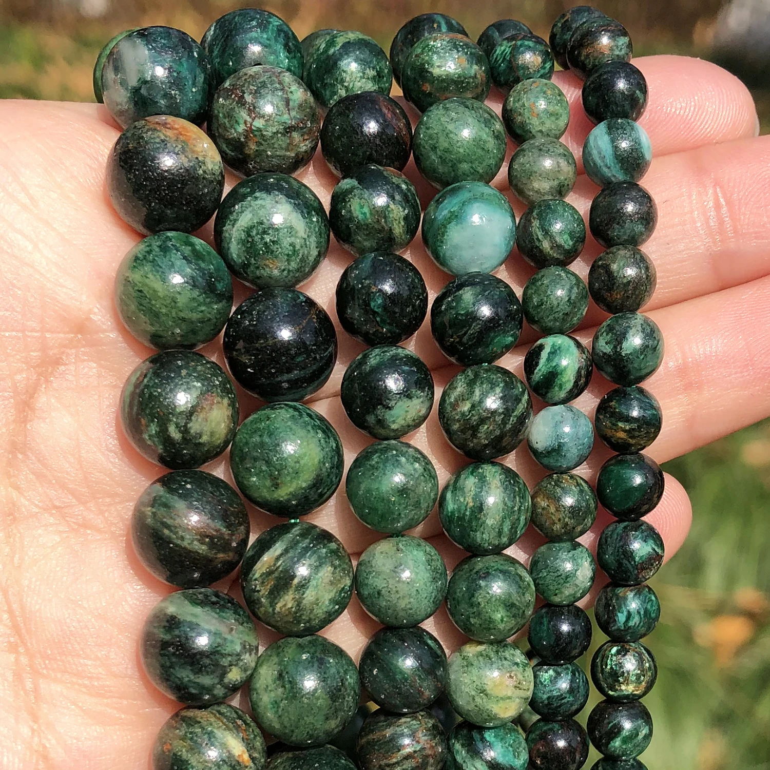 Natural Stone Mixed Green Emerald Round Loose Spacer Beads for Jewelry Craft Making Diy Bracelet Necklace Accessories 6 8 10mm