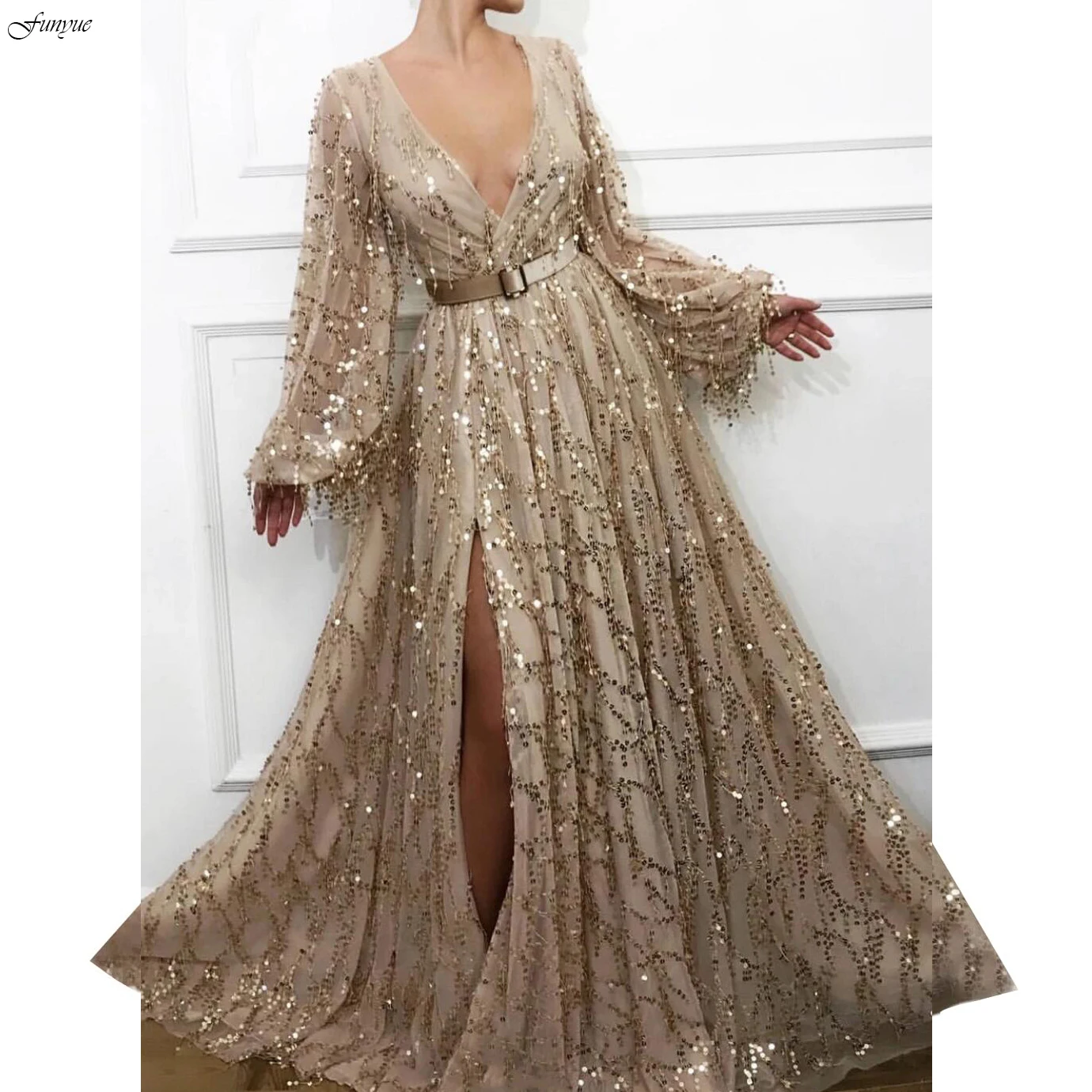 Sexy Slit Gold Prom Dresses Latest Fashion Sequins Lace Dubai Arabic Evening Gowns Long Sleeves A-Line Formal Party Dress