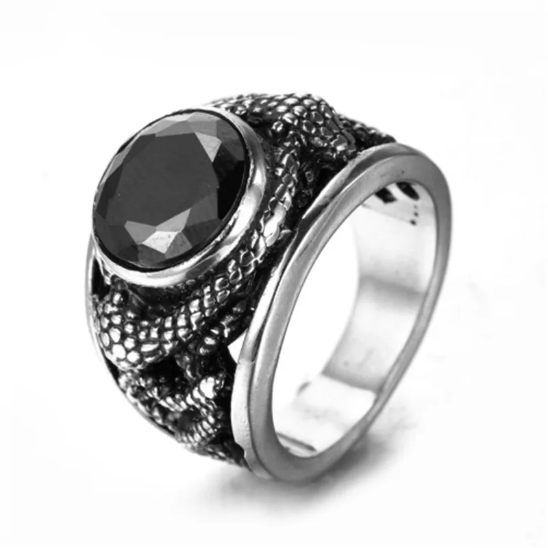 European and American stainless steel ring men\'s jewelry vintage inlaid red and black stone plate snake titanium steel ring