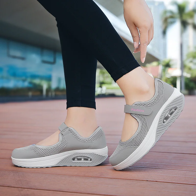 Sneakers Women Running Shoes Brand Outdoor Sport  Woman  Comfortable Athletic Gym Shoe Girl Height Increasing Platform Shoe