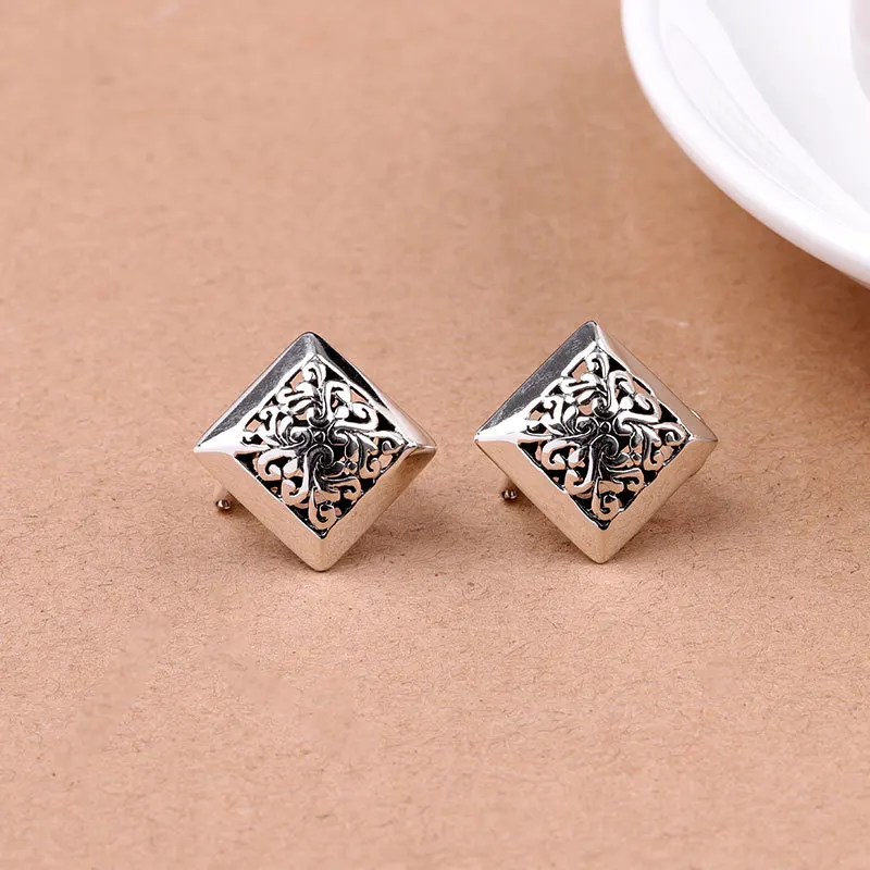 Uglyless Vintage Square Studs Earrings for Women Hollow Thai Silver Blooming Daisy Flower Studs Real 925 Silver Brincos E1446