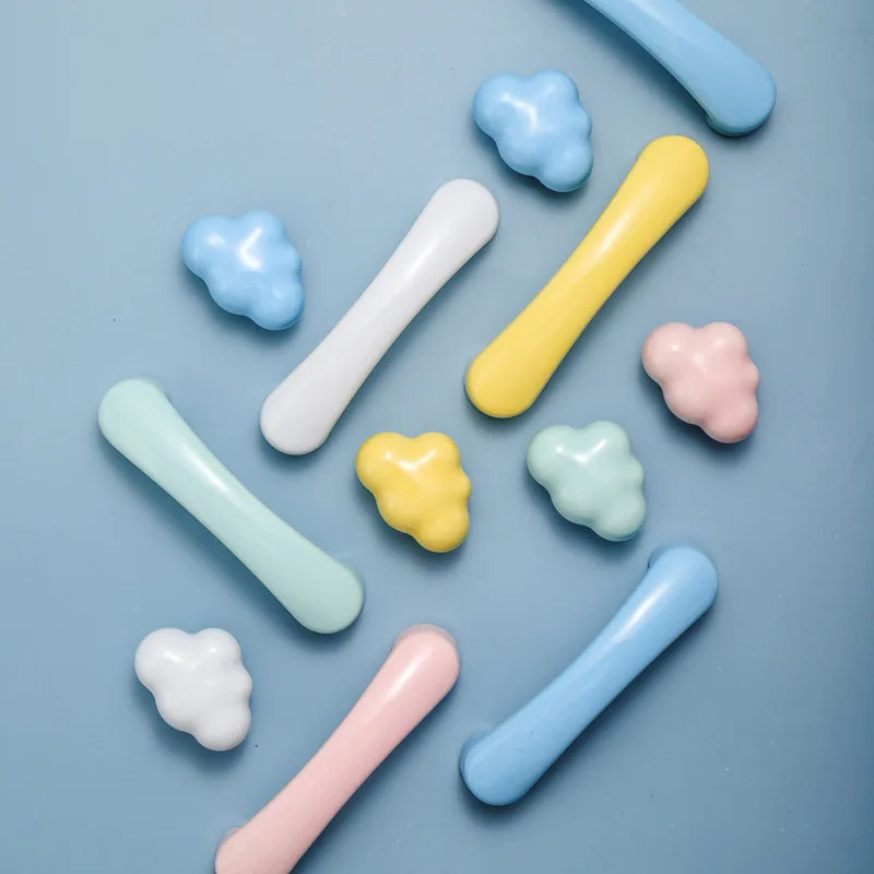 Original Lovely Cloud Ceramic Handle with Hardware Handle Nordic Style Children's Room Wardrobe Door Drawer Home Drawer Pulls