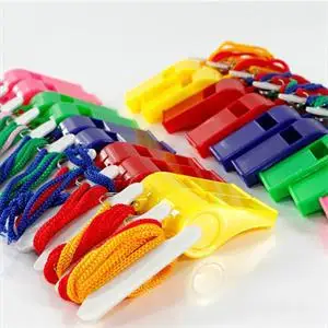 Wholesale 20pcs/bag Plastic Whistle With Lanyard for Boats Raft Party Sports Games Toys