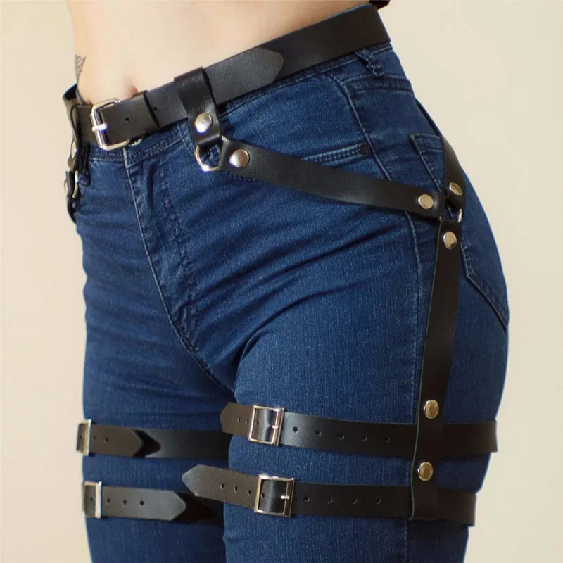 Sujetador sin aros Punk para mujer, Top de arnés de cuero, cinturón de Bondage para el cuerpo, correas de pecho, remache con tachuelas negras, Top