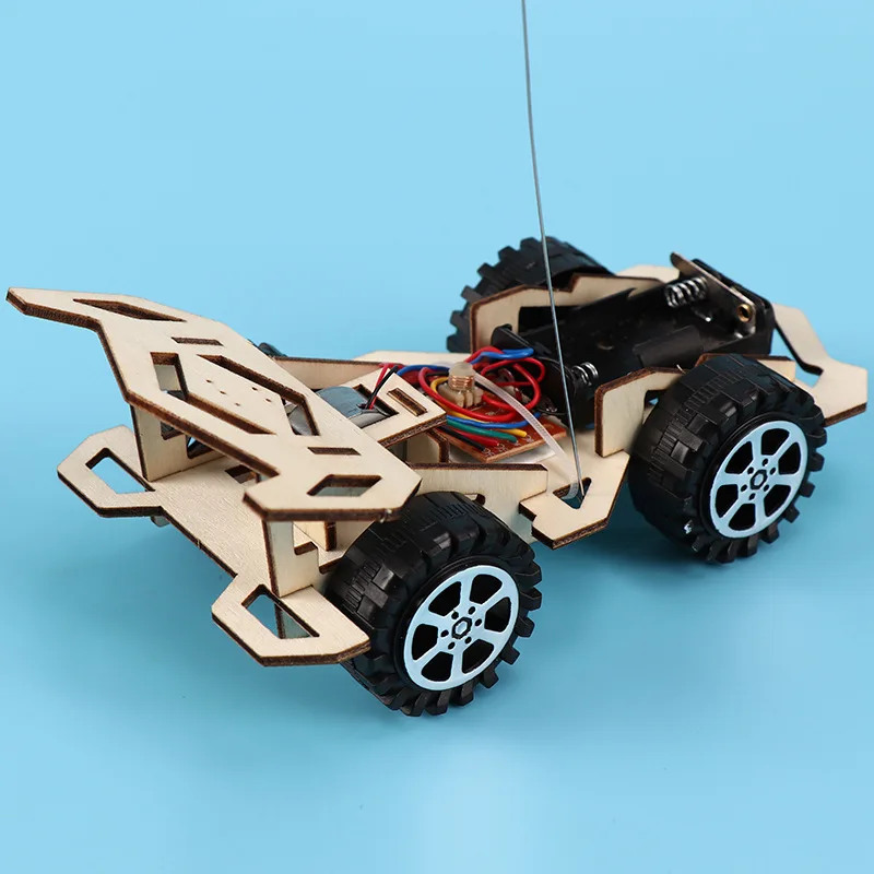 Kid Wooden DIY Assembly 4-CH Electric RC Racing Car Model Science Experiment Toy Interesting DIY Assembly RC Car Model gifts