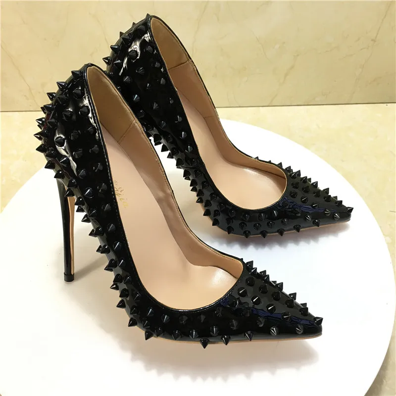 

Spring black rivet stiletto heel sexy shallow mouth patent leather single shoes banquet dress large size small size women's shoe