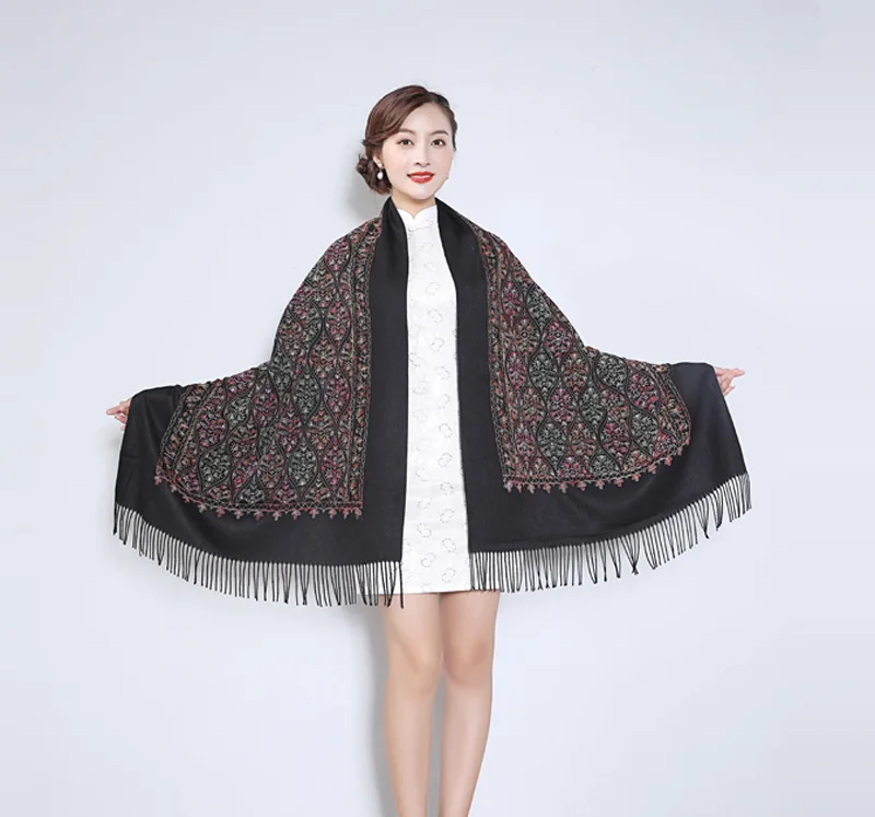 Luxury Winter Warm Flower Embroider Scarves All-Match Cashmere Wool Pashmina Tippet Shawls and Wraps Elegant Female Foulard