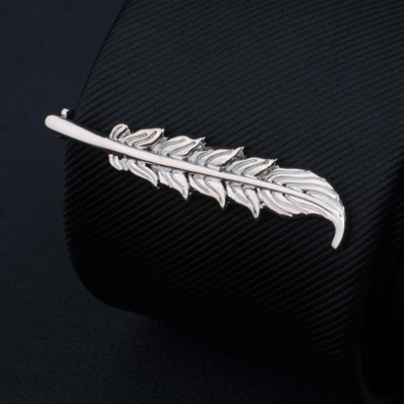 2024 Gold Silver Color Feather Guitar gun Anchor music sax Metal Tie Clip for Men Tie Bar Necktie Clips Pin Jewelry Decor