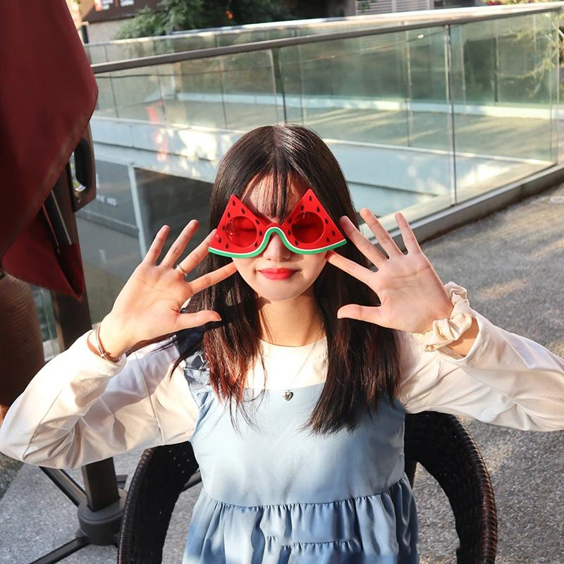 Funny Glasses Hawaii Beach Party SunglassesTropical Decorations Pineapple Summer Novelty Costume Carnival Event Decoration