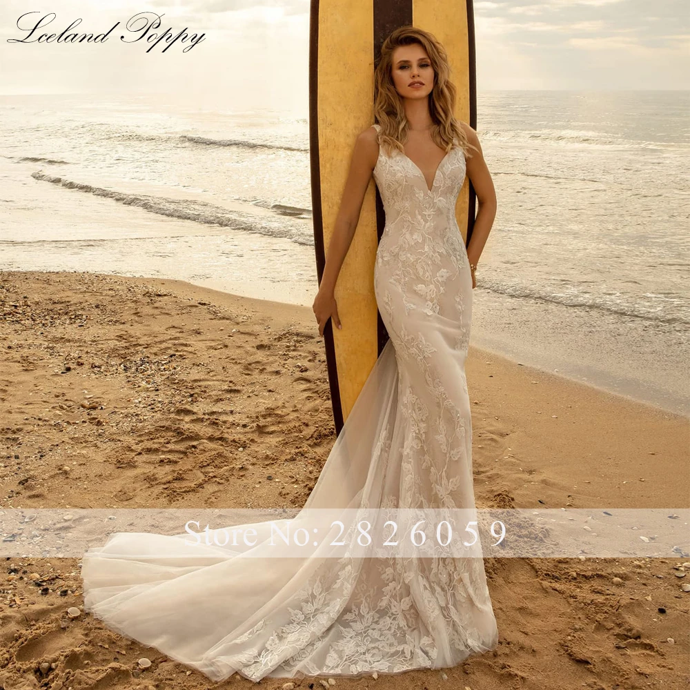Lceland Poppy Customized V Neck Mermaid Wedding Dresses Sleeveless Floor Length Lace Bridal Gowns with Cape