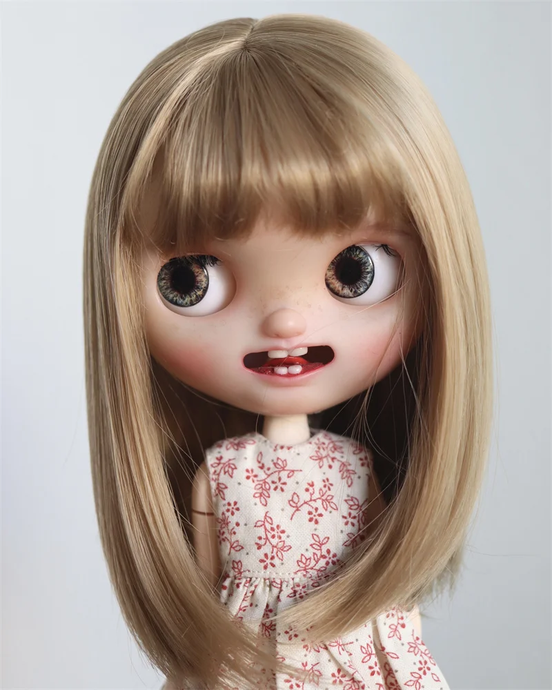 

Парик для куклы BJD/SD/ DD, 1/3,1/4,1/6,1/8, парик Blythe из высокотемпературного шелка, многоцветный, средней длины (Без кукол)