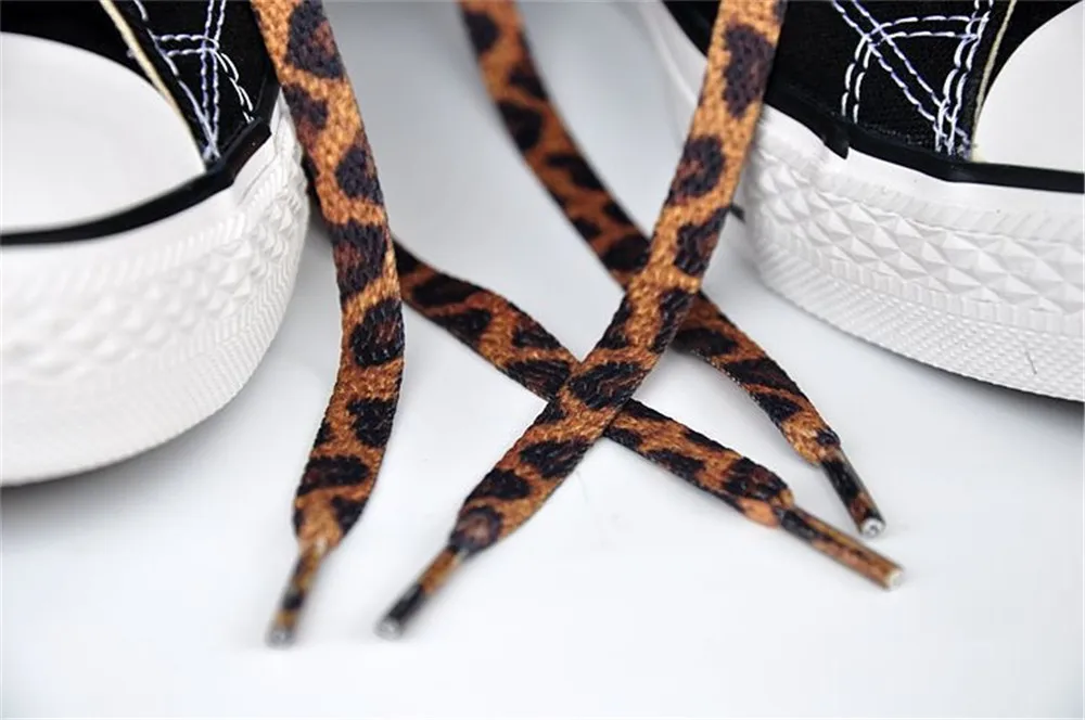 Hochwertige, neueste klassische Schnürsenkel mit Leopardenmuster, High-Top-Segeltuch-Turnschuhe, flache weiße Schnürsenkel – Detail 6