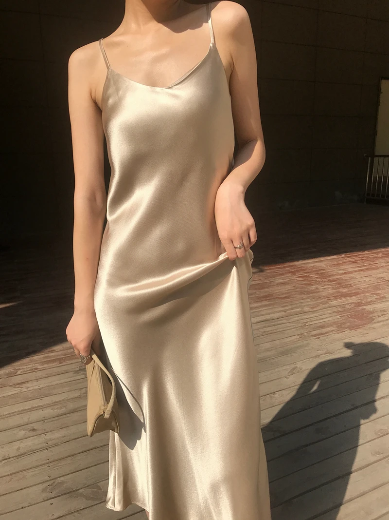 

Sexy Imitation Silk Dress Green 2021 Woman Dress Satin Sleeveless Spaghetti Strap Straight Solid Dress