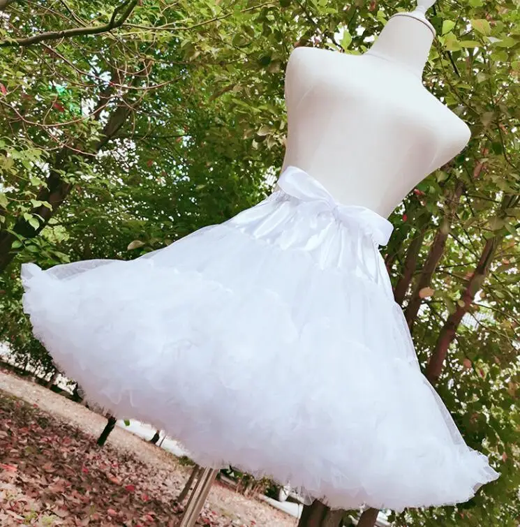 New White Short Women Tulle Halloween Petticoat Vintage Sweet Wedding Bridal Petticoat Lolita 45CM