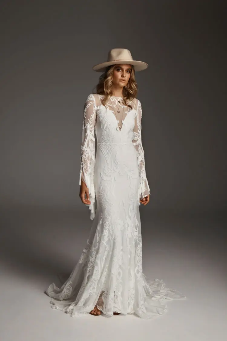 Great Mermaid Wedding Dresses Cowboy Lace Appliqued Sweep Train Country Bridal Gowns Backless Long Sleeve Boho Vestido De Noiva