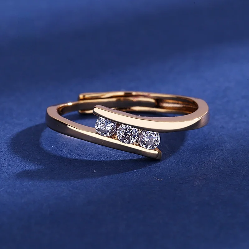 

Women's Fashion Gold Color CZ Zircon Wedding Rings Bridal Jewelry White Crystal Gems Engagement Ring Anniversary Gifts