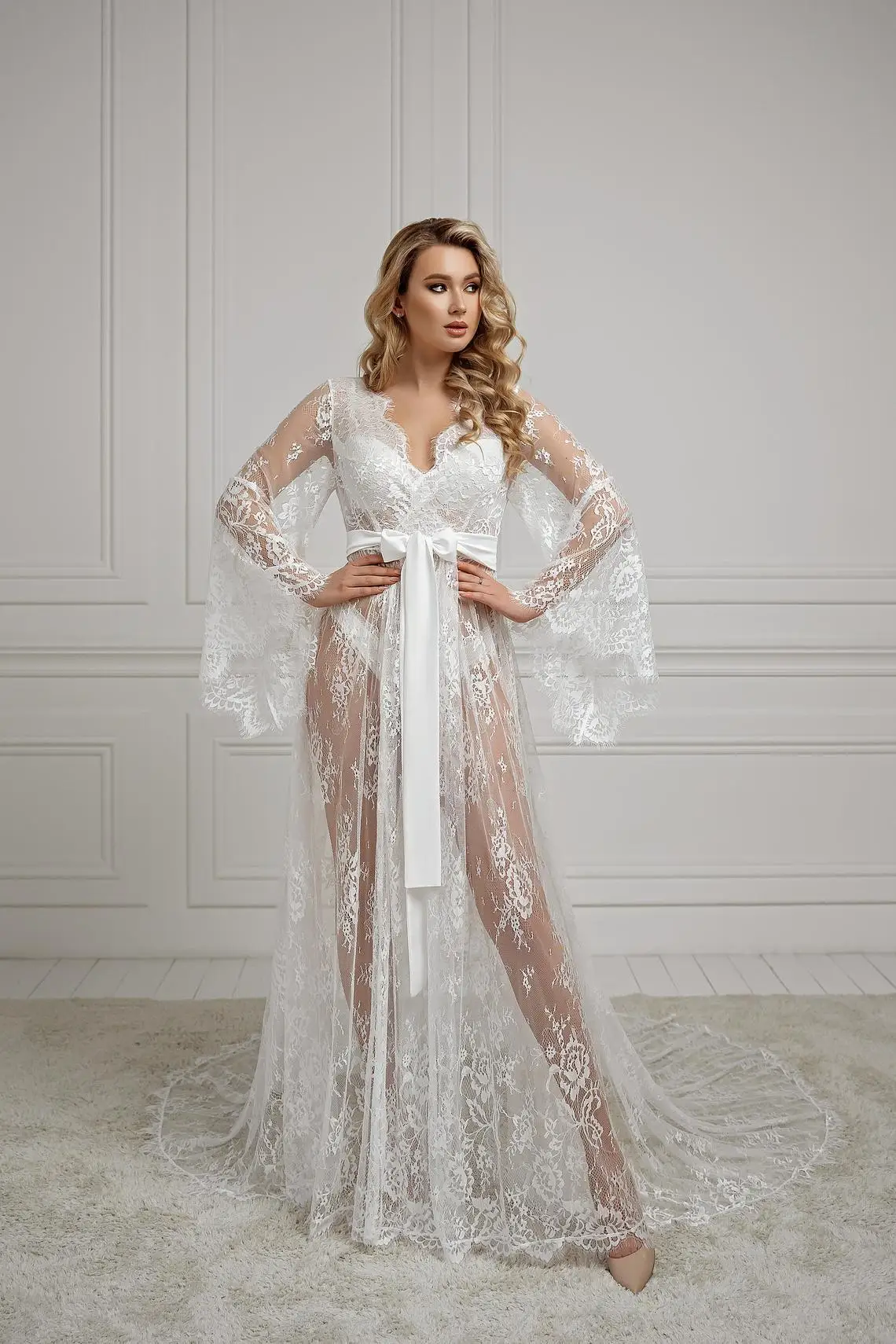 Elegant White Sleepwear Women Bathrobe Full Lace Long Sleeves Wedding Bridal Robe With Belt Customize Nightgown Pajamas