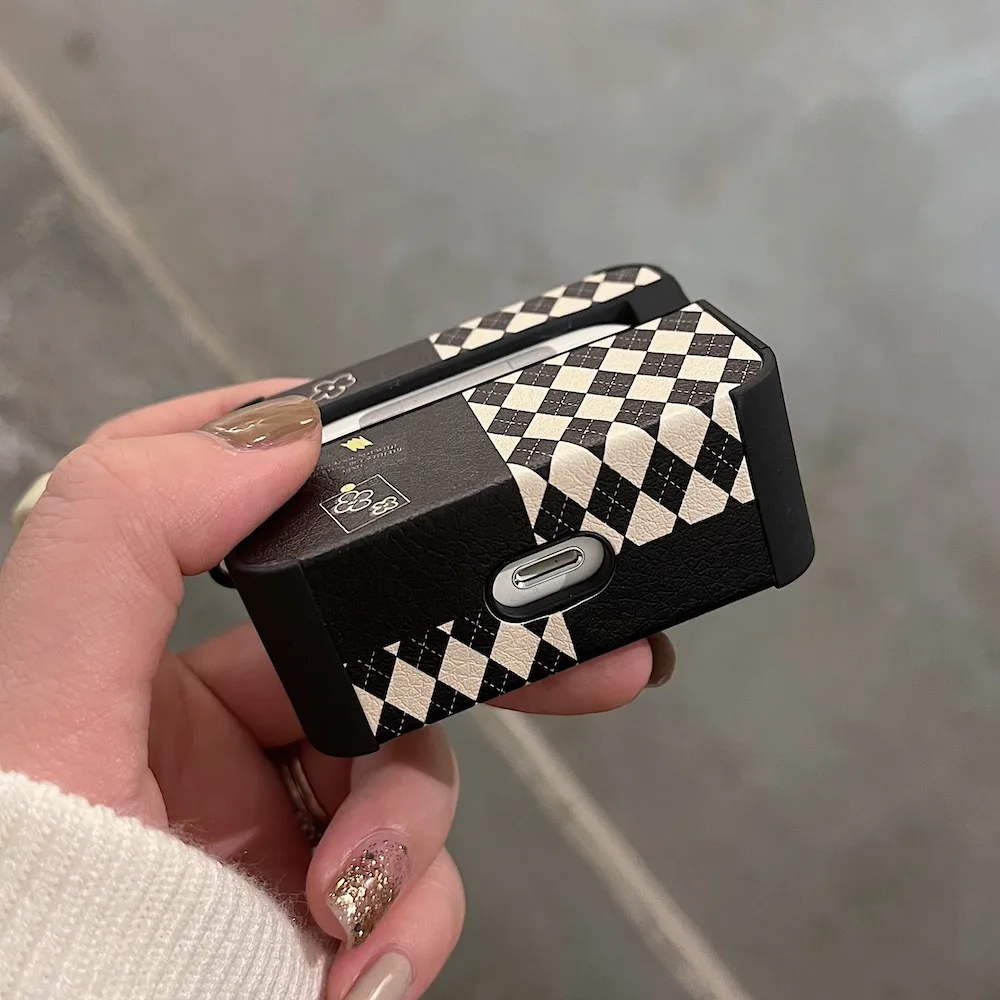 Funda de cuero con etiqueta de flores para auriculares Airpods 1, 2 Pro, 3. ª, bonita funda con gancho para auriculares Bluetooth