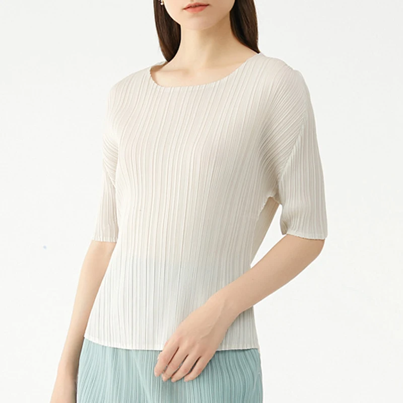 

Miyake pleated summer new Korean style simple basic T-shirts solid round neck Tops slimming bottoming short-sleeved tees