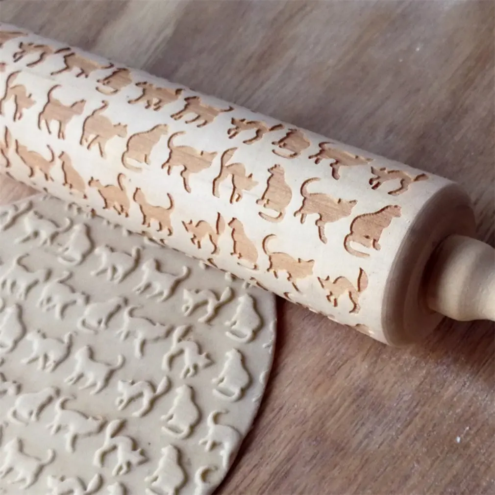 Christmas Wooden Rolling Pins Cats Engraved Embossing Rolling Pin with Christmas Symbols Kitchen Baking Tool