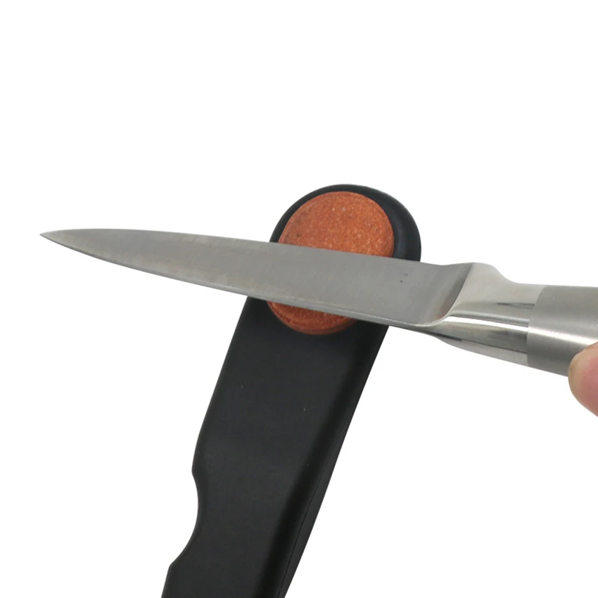 Lama per giocatore manuale affilacoltelli per pattini da ghiaccio Sport pattinaggio lame per bordi temperamatite figura strumento per affilare i pattini
