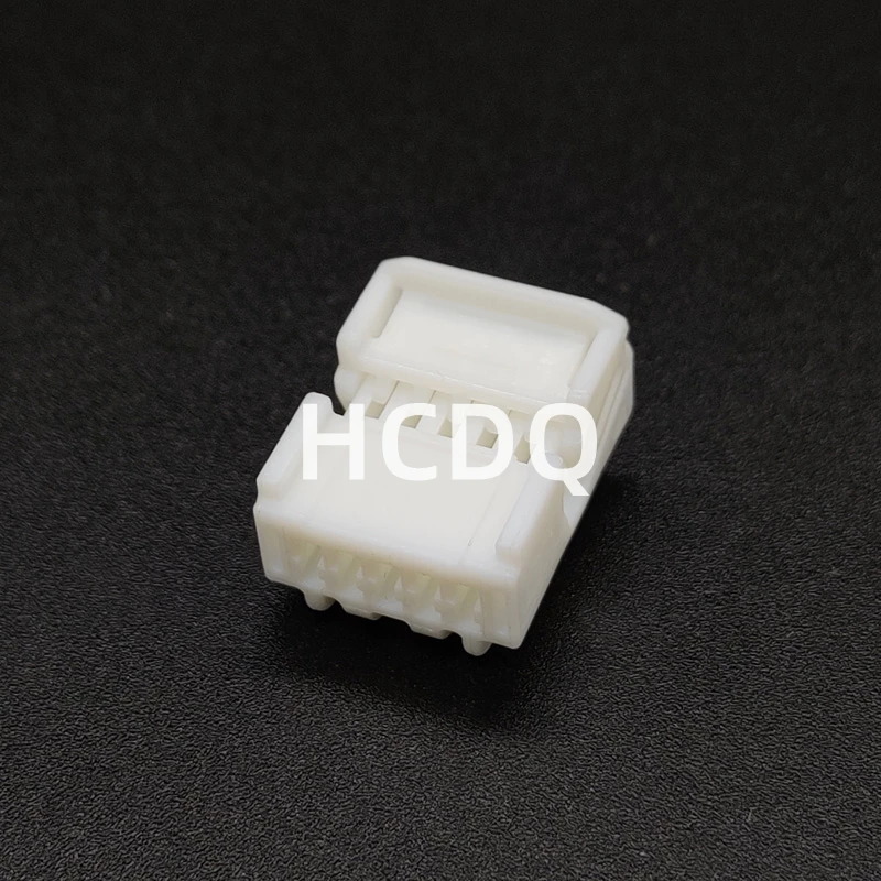 10 PCS Original and genuine 6098-2779 automobile connector plug housing supplied from stock