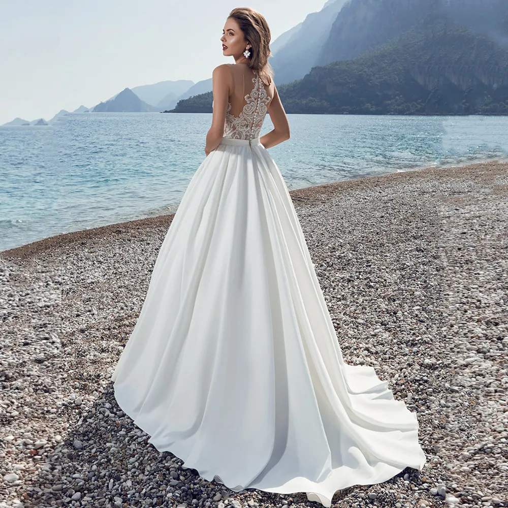 Robe de mariée A-ligne Boho pour femme, satin, col rond, dentelle appliquée, bouton au dos, tension identitaire, longueur au sol, patients, quel que soit le train de balayage, 2024