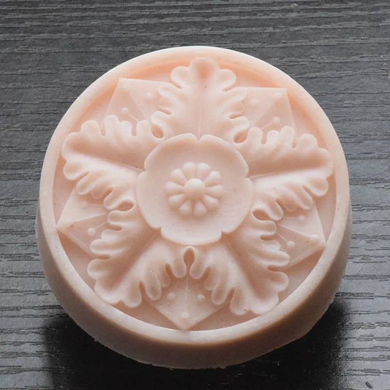 Round Flower Leaves Soap Mold Classic Silicone Soap Mould for Soap Bar Lotion Bar Melt Wax Scented Candle Plaster Making Molds