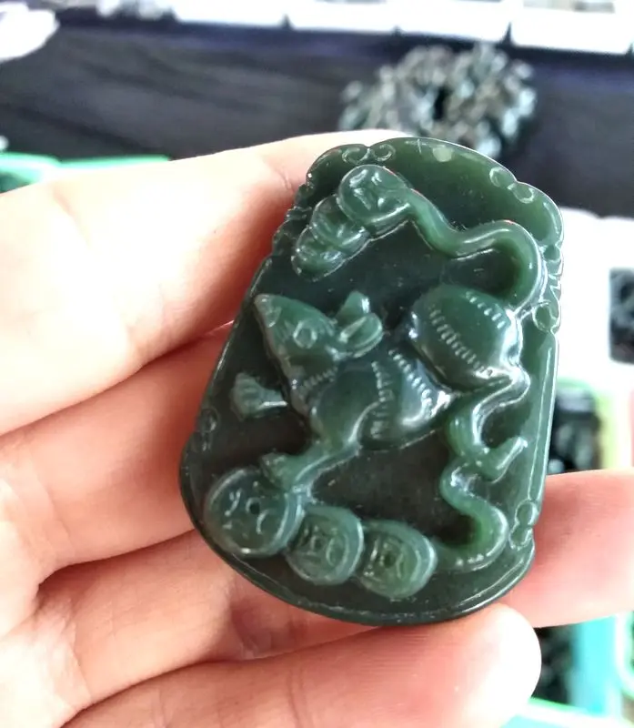 

Natural bottle Green Jade amulet wealth mouse pendant Chinese Zodiac talisman