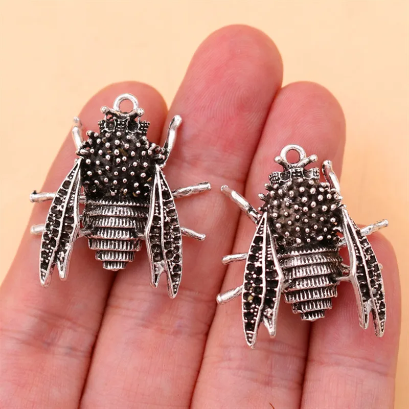 2pcs Horse Bee Metal Pendant, Insect Charms, 3D Modeling Charms, DIY Handmade Jewelry, Insect Lovers Gift, Silver Plated A2028