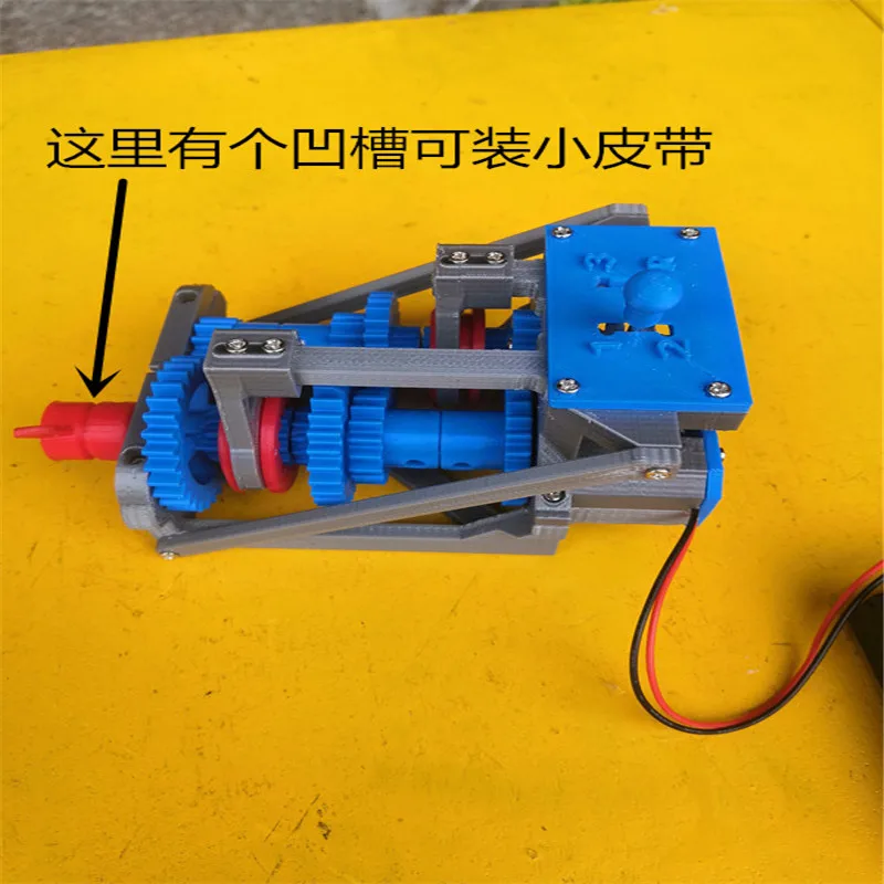 Impresión 3D de modelo de simulación Simple de transmisión de tres hacia adelante y una marcha atrás y transmisión de cuatro velocidades
