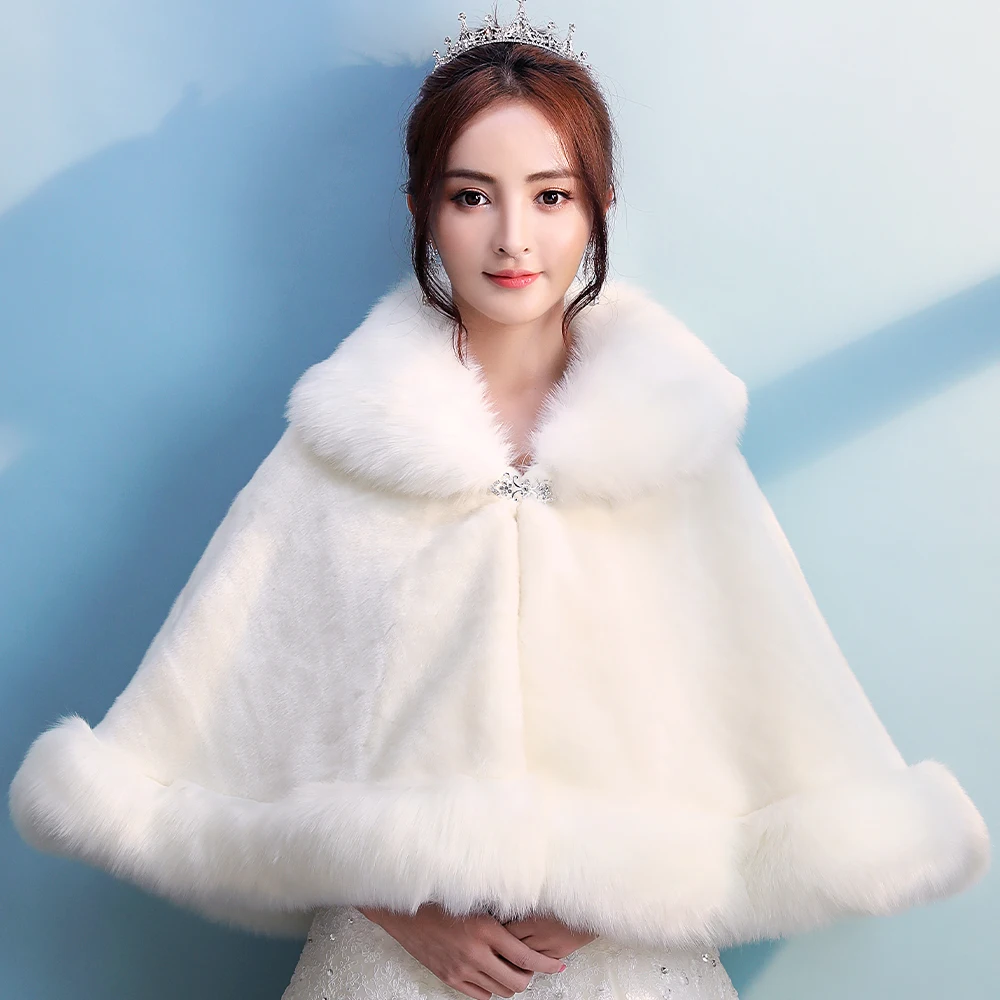 ฤดูหนาวงานแต่งงานที่อบอุ่นเจ้าสาว Faux FUR รีดเสื้อคลุมอย่างเป็นทางการ Thicken Shrug ความร้อนผ้าคลุมไหล่สําหรับสุภาพสตรี Elegant Daily Dinner Cape