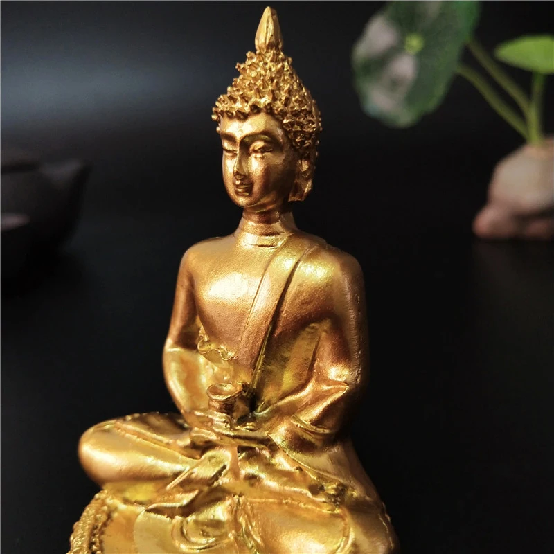 Golden Thailand Buddha Statue Meditation Buddha Sculpture Hindu Fengshui Figurine Ornaments Home Garden Decoration Statues