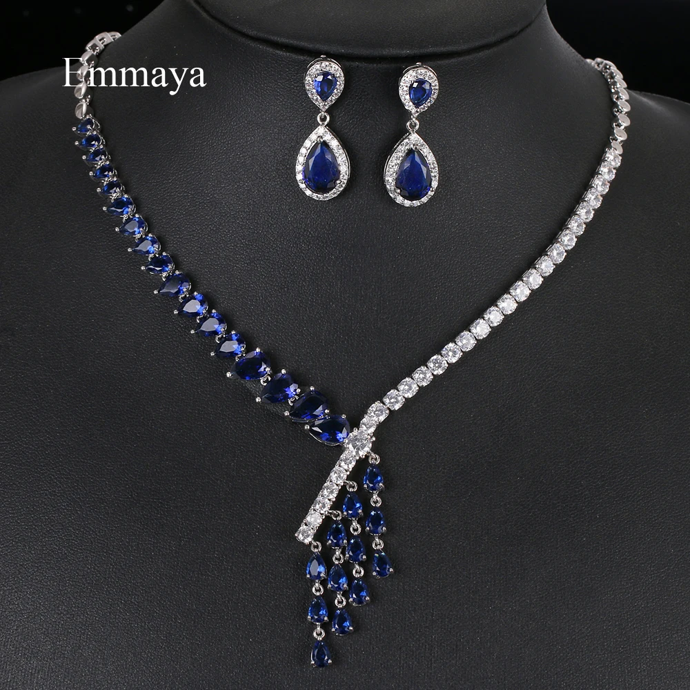 Emmaya New Fashion Ingenious Design Overlapping Appearance Cubic Zircon Necklace And Earring Delicate Jewelry Fmelae In Banquet