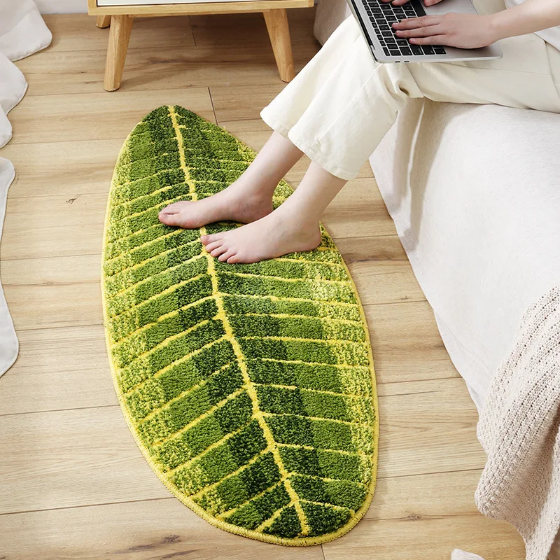 2020 Green Leaf Shape Non-Slip Bathroom Mat Home Decor Sofa Floor Carpet Bath Mats Quality Washable Bedroom Mat  Toilet Rug