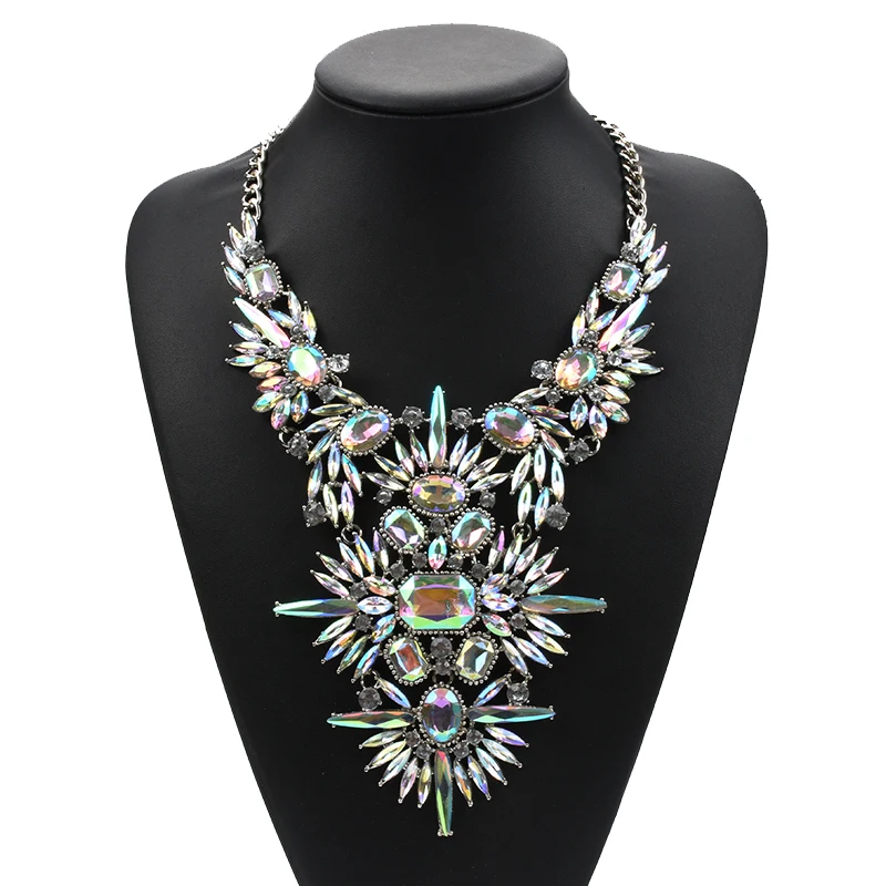 Fashion Crystal Rhinestone Tassel Statement Large Collar Necklace Women Indian Ethnic Vintage Big Chunky Charm Necklace Jewelry