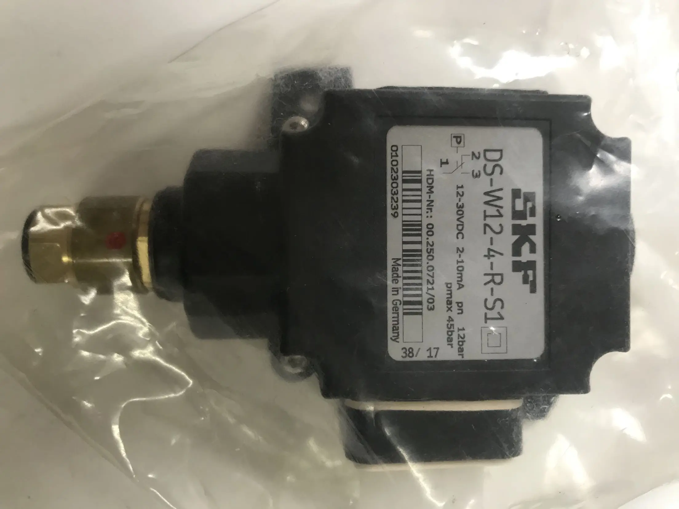 

DHL free shipping original new Heidelberg DS-W12-4-R-S1 Heidelberg sensor 00.250.0721 Heidelberg SKF sensor