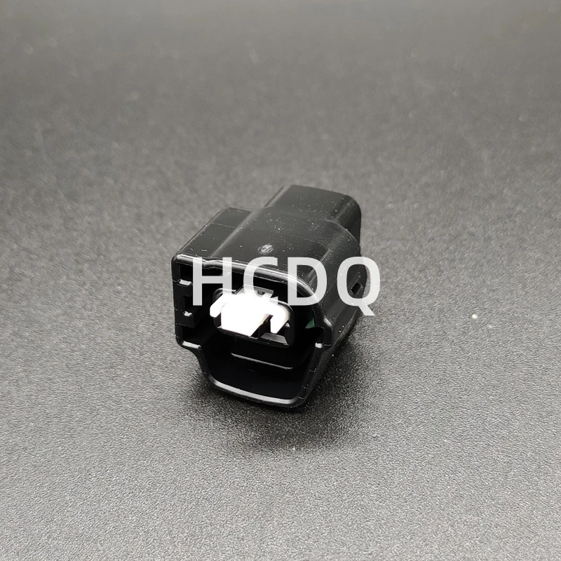 The original 90980-11070 2PIN Female automobile connector plug shell and connector are supplied from stock