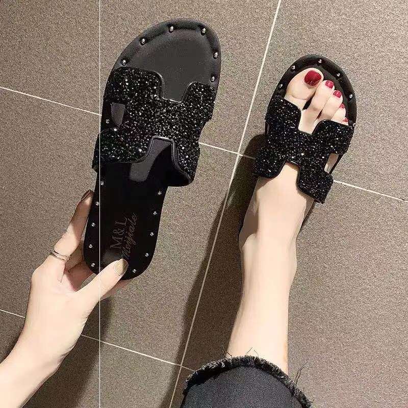 Woman Flat Sandals 2021 Summer Fashion Beach Outside Shoes Women Slides Shoes Outdoor Wear Slippers Brand Designer Lady Sandals