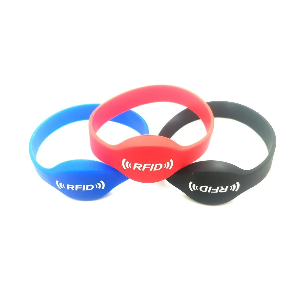 

1PCS 125KHZ EM4305 T5577 Writable RFID Duplicator Rewritable Copy Clone Blank Card Wristband Bracelet Access Control
