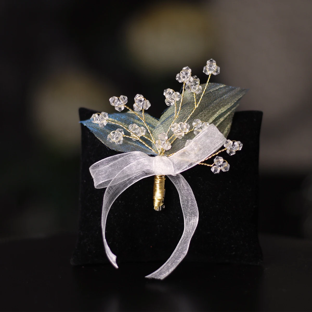 

HP050 Fairy Bridal Boutonnieres Clear Crystal Yarn Leaves Ribbon Bridesmaid Corsage Women Handmade Wedding Accessories