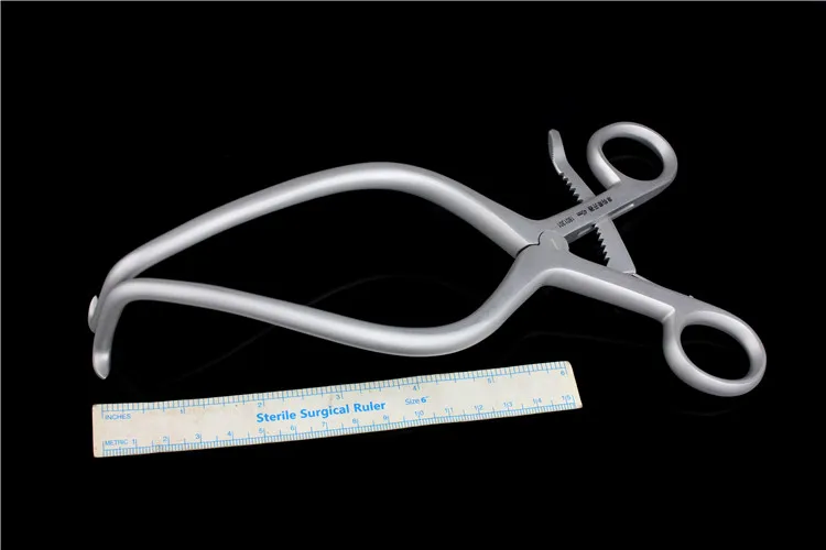 

Orthopedic instruments medical spinal tissue distraction forceps single hook automatic retractor blunt head right angle sheep ao